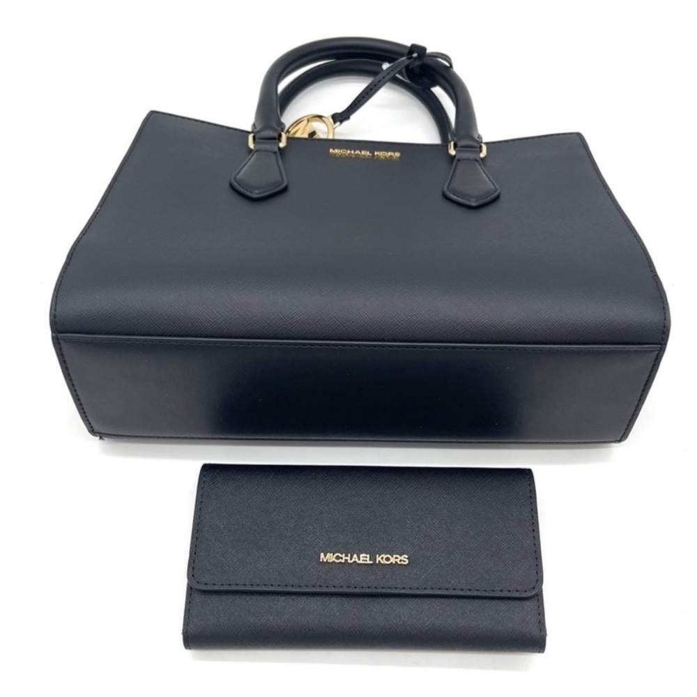 Michael Kors Sheila Medium Satchel Crossbody Bag & Trifold Wallet - Picture 5 of 12